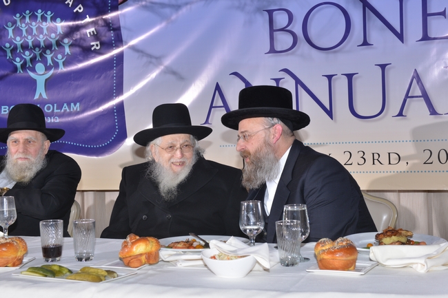Rabbi Ahron Shechter